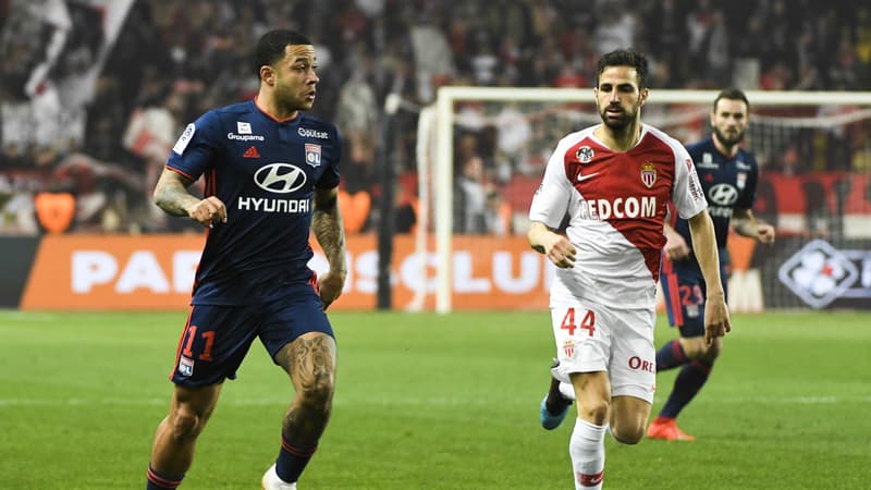 Memphis Depay et Cesc Fabregas, le 24 février 2019