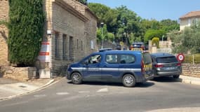 À Goult, dans le Vaucluse, les habitants sont sous le choc au lendemain d'une fusillade qui a fait deux morts et trois blessés.