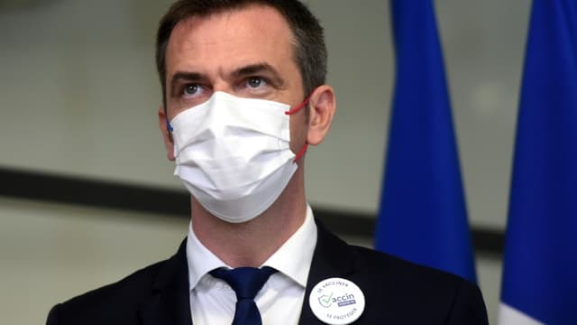 Olivier Véran se donne jusqu'à septembre avant d'imposer la vaccination aux soignants, en particuliers ceux qui travaillent dans les Ehpad