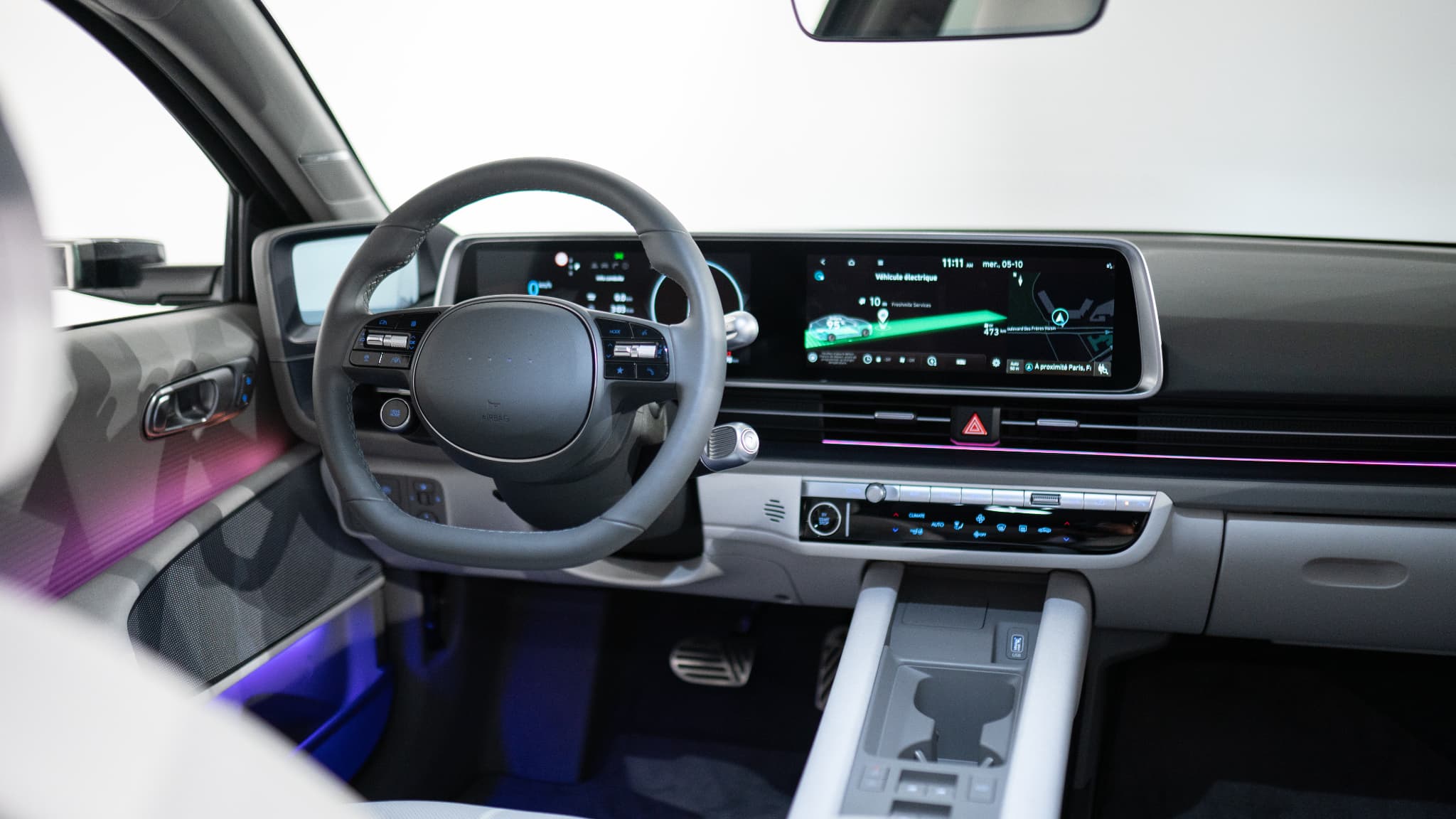 A l'intérieur de la Hyundai Ioniq 6.