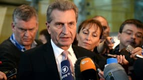 Günther Oettinger ne veut pas laisser les géants du net décider.