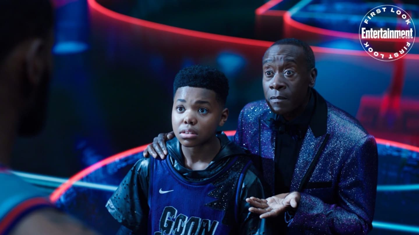 Cedric Joe et Don Cheadle dans Space Jam 2 Cedric Joe et Don Cheadle dans Space Jam 2