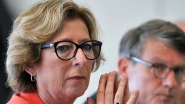 Geneviève Fioraso a annoncé la prochaine création d'un nouveau statut pour les jeunes diplômés désireux de créer leur entreprise.