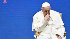 Le pape François lors d'une conférence à Rome sur la baisse de la natalité en Italie, le 12 mai 2023