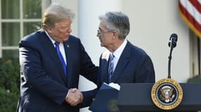Donald Trump et Jerome Powell lors de la nomination officielle de ce dernier à la tête de la Fed le 2 novembre 2017.