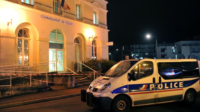 Un homme a agressé trois policiers samedi à Joué-lès-Tours, avant d'être abattu. -