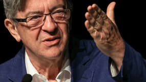 Le leader de la France insoumise Jean-Luc Mélenchon le 23 août 2024 à Châteauneuf-sur-Isère, dans le sud-est de la France