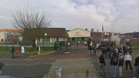 Les quatre ados du lycée Clément-Ader de Gretz-Armainvilliers ont été arrêtés après une mauvaise blague.