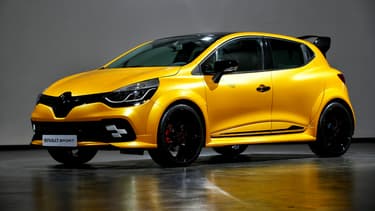Renault Sport va dévoiler une déclinaison de la Clio RS à Monaco, ce vendredi. Pour l'instant, la marque n'a filtré que ce cliché officiel.