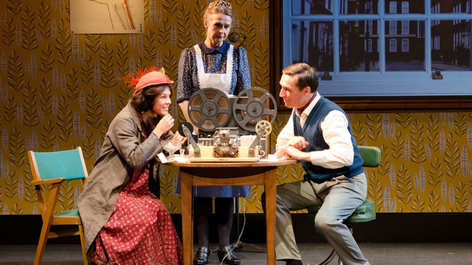 Lorie Pester dans "Pygmalion" Lorie Pester dans "Pygmalion"