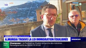 Briançon: Arnaud Murgia trouve la loi immigration équilibrée