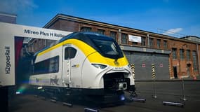 Le train Mireo Plus H de Siemens Mobility lors d'une conférence de presse à Krefeld (Rhénanie-du-Nord-Westphalie), le 5 mai 2022. 