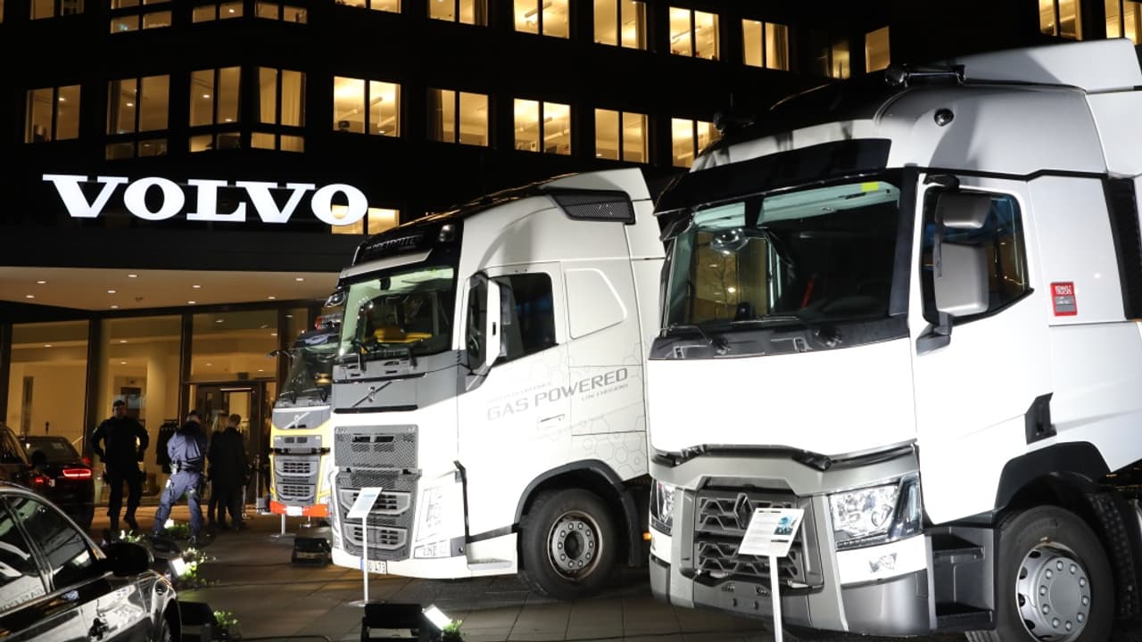 Poids lourds Geely devient le premier actionnaire d'AB Volvo