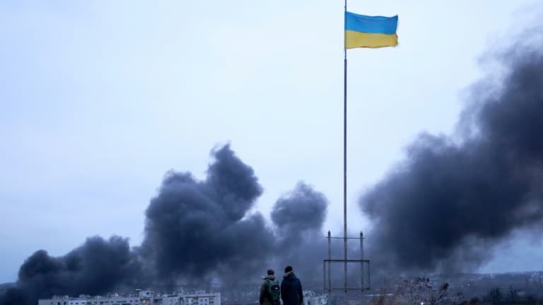 Après un bombardement à Lviv (ouest de l'Ukraine), le 26 mars 2022. 