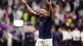 Kylian Mbappé - France 