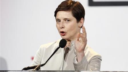 L'actrice et réalisatrice italo-américaine Isabella Rossellini présidera le jury du festival international du film de Berlin 2011. /Photo prise le 14 juin 2010/REUTERS/Lucas Jackson