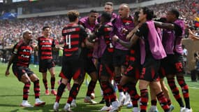 Les joueurs de Flamengo après le but de Yan Wallace contre Chelsea, le 20 juin 2025. 