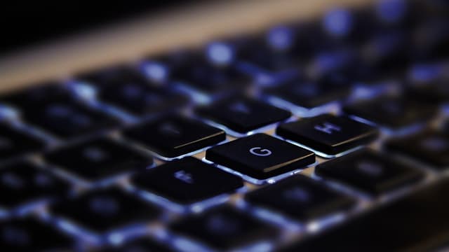La France fait partie des trois plus importants hébergeurs de contenus pédopornographiques au monde.