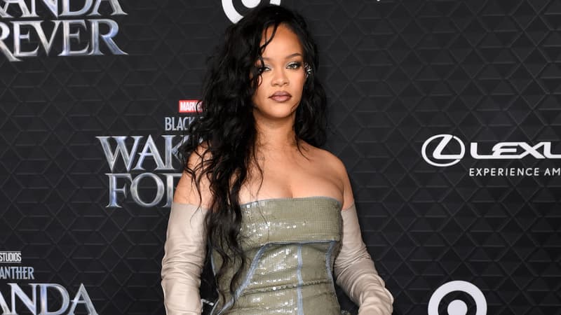 La chanteuse Rihanna le 26 octobre à l'avant-première de "Black Panther: Wakanda Forever"