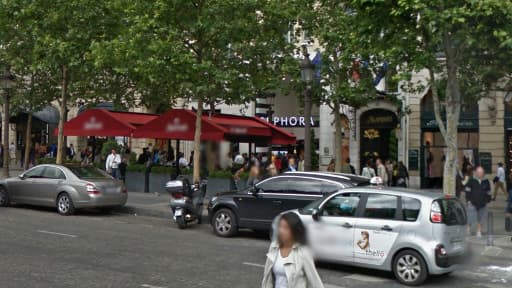 Le magasin Sephora des Champs-Elysées, à Paris.