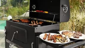 Ce barbecue en promotion fait un carton plein, vu son prix on comprend pourquoi