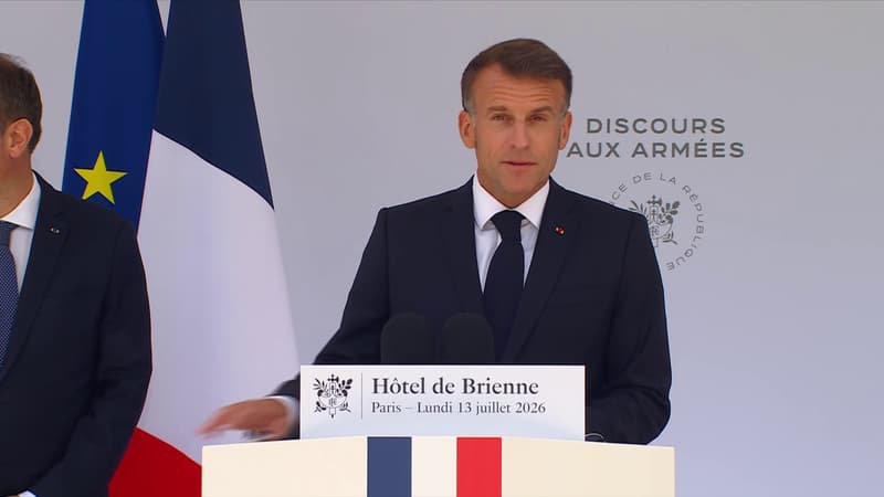 Emmanuel Macron affirme que la France est prête à défendre "la liberté et le droit", "au prix du sang s'il le faut"