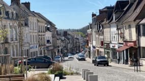 La petite ville de Clermont dans l'Oise