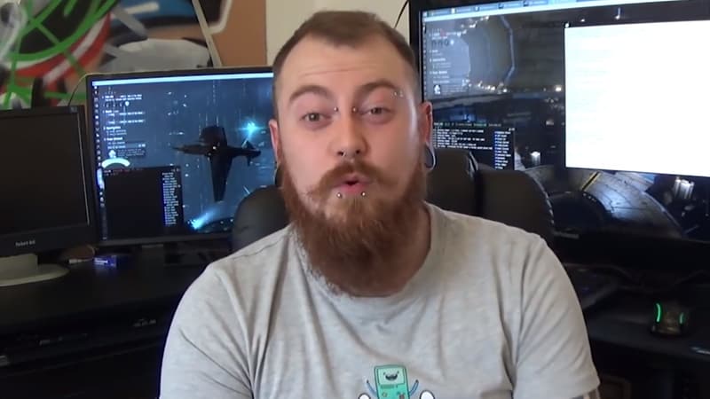 A 29 ans, cet Ecossais est jugé pour avoir diffusé une vidéo de son chien imitant le salut nazi