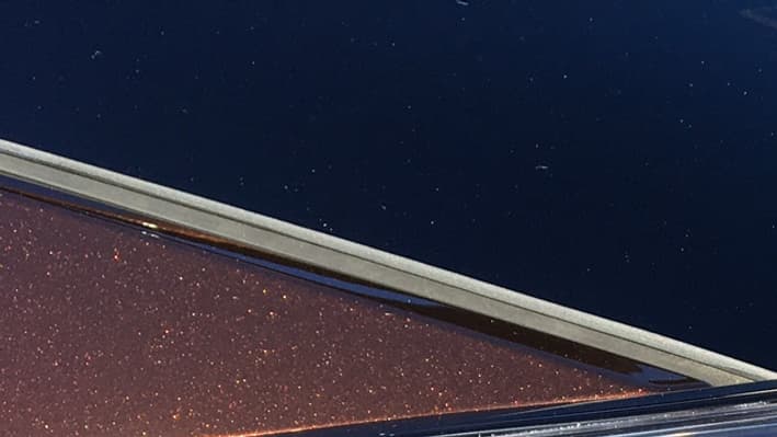 Angles saillants, lignes multiples, le design de la face arrière du C-HR se montre torturé (et c'est un euphémisme). Angles saillants, lignes multiples, le design de la face arrière du C-HR se montre torturé (et c'est un euphémisme).