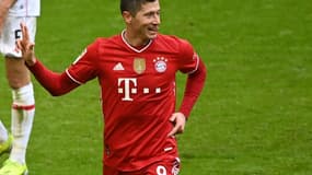 La joie de l'attaquant du Bayern Munich, le Polonais Robert Lewandowski, auteur du 4e but et d’un triplé face à Stuttgart, lors de leur match de Bundesliga, le 20 mars 2021 à Munich