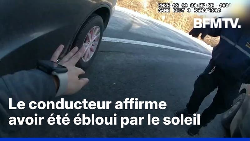 États-Unis: une voiture grille un stop et percute une policière