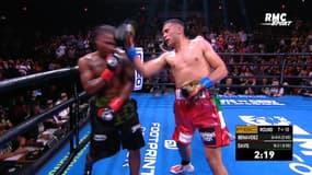 Boxe : Benavidez impitoyable avec Davis contraint de jeter l'éponge  