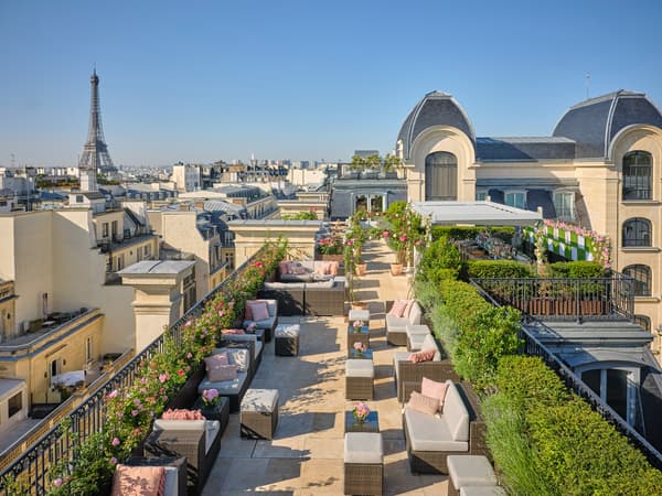 Rooftop Peninsula Paris 