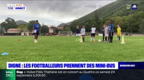 Digne-les-Bains: les footballeurs amateurs se déplacent en mini-bus