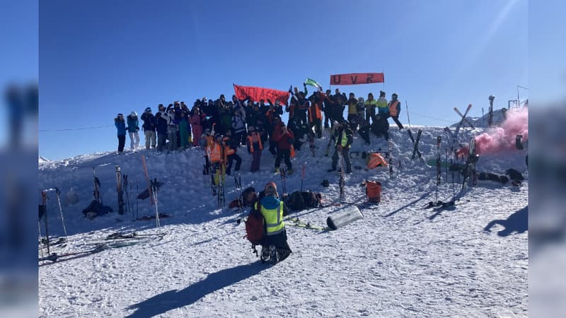 Des skieurs ont manifesté pour l'ouverture de la liaison Vars-Risoul