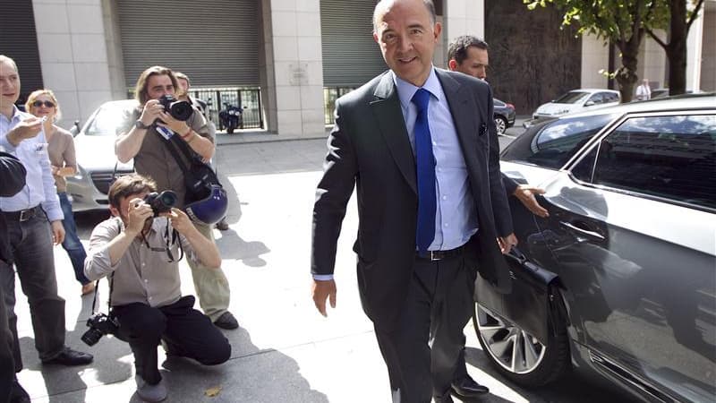 Pierre Moscovici, le ministre de l'Economie, est la cible de critiques de la droite mais aussi de personnalités socialistes de premier plan en raison du choix de la banque Lazard pour aider à la création de la Banque publique d'investissement. /Photo pris