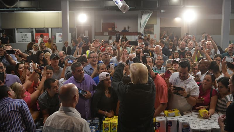 Donald Trump à Porto Rico, le 3 octobre 2017.