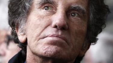 L'inusable Jack Lang, evient à 72 ans sur les terres de son enfance, la Lorraine, pour mettre son entregent au service d'un nouveau fief électoral et s'offrir l'espoir de relancer sa carrière politique. L'ancien ministre socialiste, député sortant du Pas-