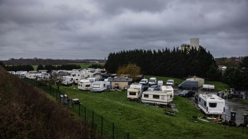 "On n'y arrive plus": à Ronchin, des gens du voyage installés près d'usines craignent pour leur santé