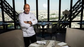Le chef Frederic Anton dans son restaurant "Le Jules Verne" installé dans la Tour Eiffel, le 15 juillet 2019.