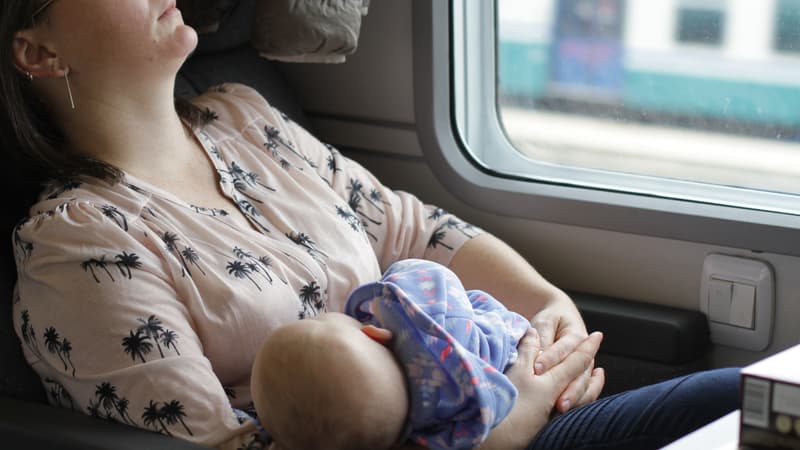 "Un enfant ça pleure, ça crie, ça vit": face au sentiment de "déranger", des parents racontent avoir abandonné les transports en commun