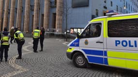 Des agents de police suédoise, à Stockholm, le 10 décembre 2015. - Marcus Ericsson