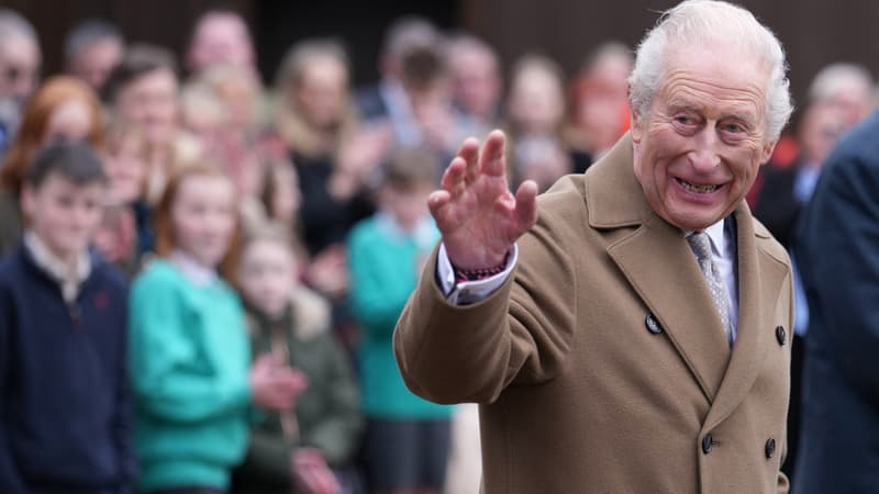 "Depuis quand saviez-vous pour Andrew et Epstein?": le roi Charles de nouveau interpellé lors d'un déplacement dans le Lancashire
