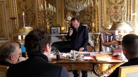François Hollande, samedi, lors de son entretien téléphonique avec Barack Obama.