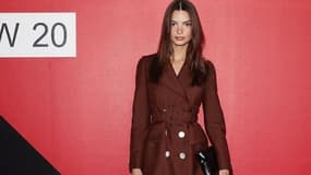 Emily Ratajkowski au défilé Prada