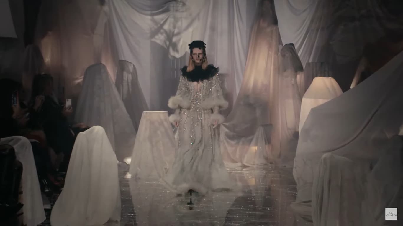 Défilé Valentino printemps-été 2025 Défilé Valentino printemps-été 2025