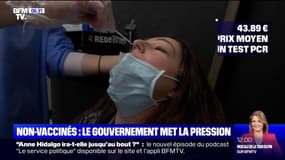 Non-vaccinés: le gouvernement met la pression