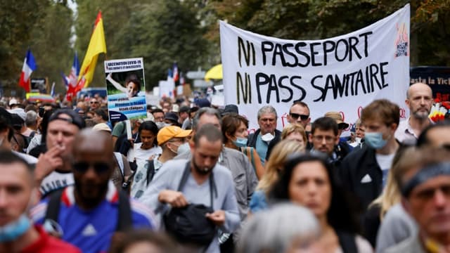 Manifestation contre le pass sanitaire et l'obligation vaccinale pour certaines professions, le 11 septembre 2021 à Paris
