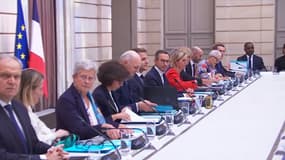Le premier Conseil des ministres du gouvernement de Michel Barnier, le 23 septembre 2024 