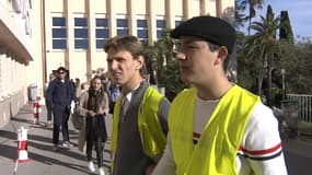Les étudiants structurent le mouvement des gilets jeunes pour faire valoir leurs revendications.
